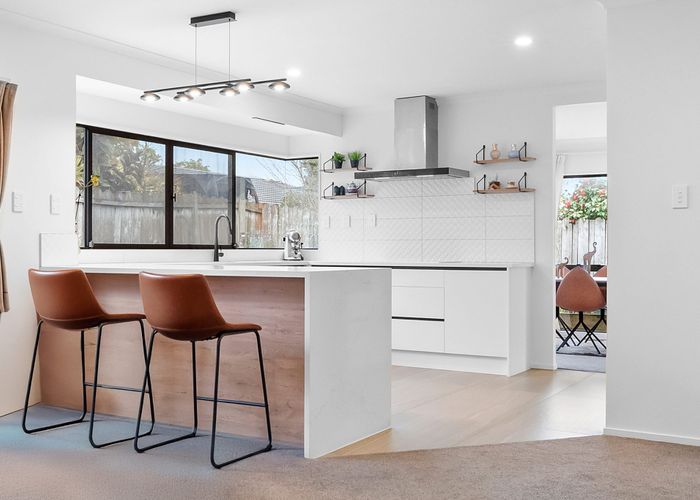  at 62 Bob Charles Drive, Golflands, Manukau City, Auckland
