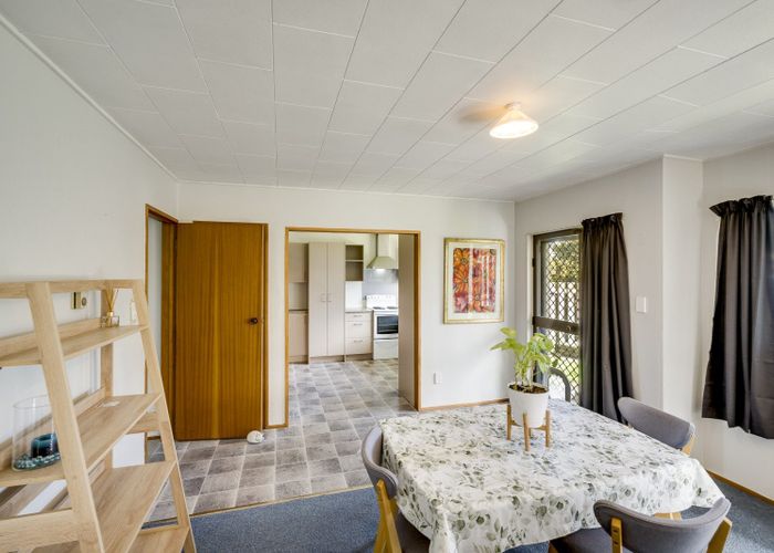  at 810 Queen Street West, Saint Leonards, Hastings, Hawke's Bay