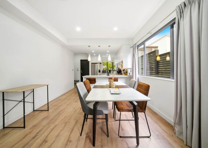  at 32 Bight Road, Long Bay, North Shore City, Auckland