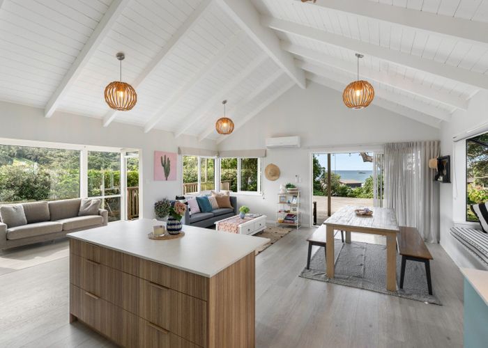  at 14 Fishermans Bend, Whiritoa, Hauraki, Waikato