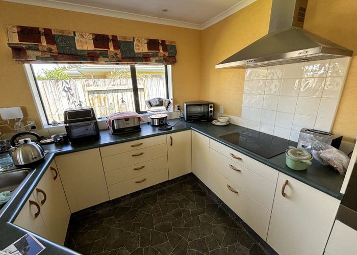  at 125 Ruapehu Drive, Fitzherbert, Palmerston North