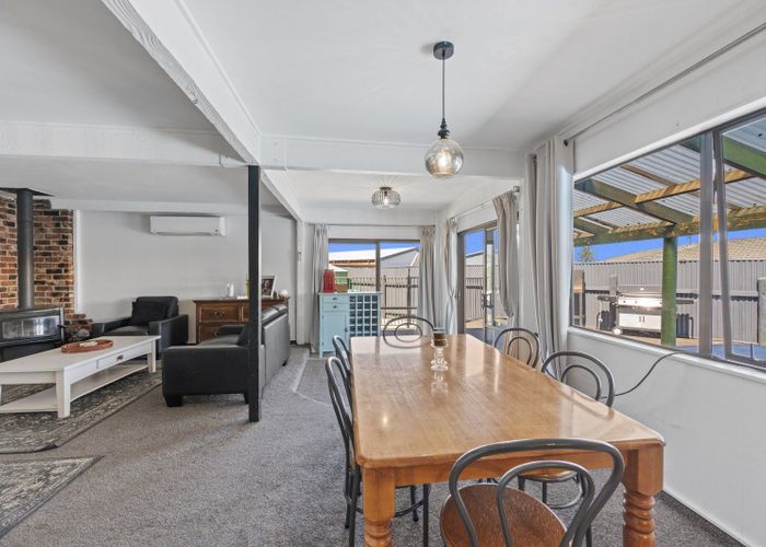  at 33 Duckworth Crescent, Greenmeadows, Napier