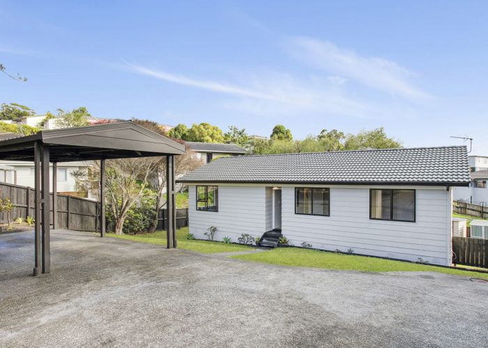  at 15 Panzic Place, Glen Eden, Auckland