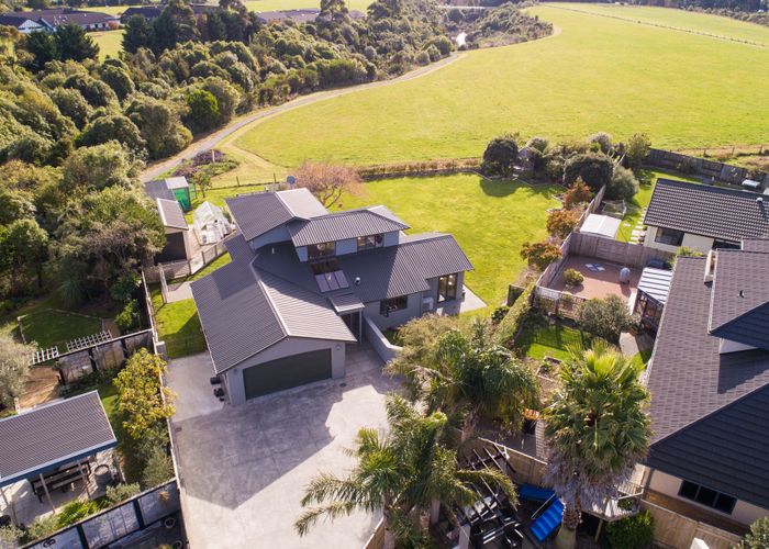  at 27 Abby Road, Fitzherbert, Palmerston North