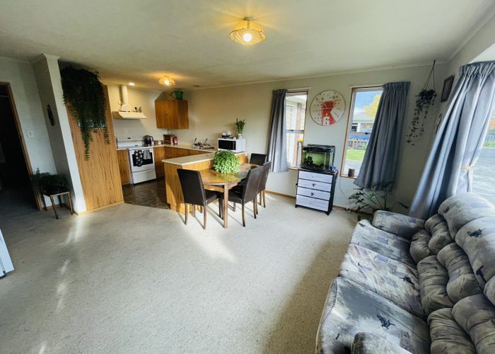  at 1 Calder Place, Winton, Winton