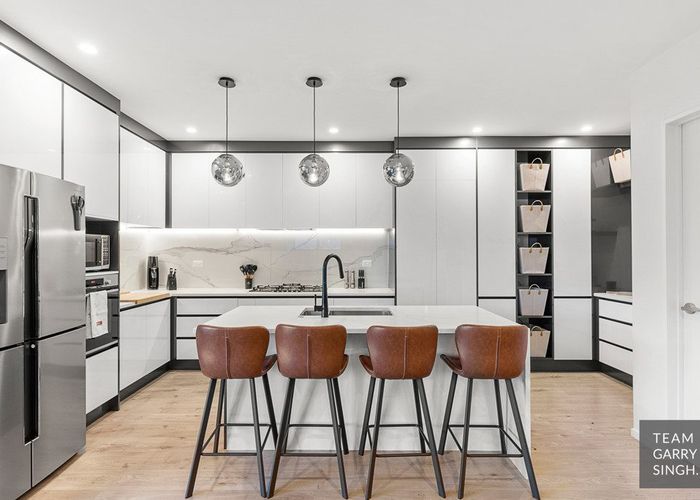  at 6 Teoteo Place, Flat Bush, Auckland