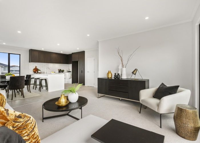  at 32B Kukuwai Avenue, Red Beach, Rodney, Auckland