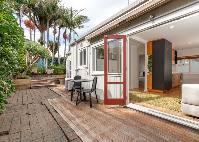  at 13/5 Edgars Road, Westmere, Auckland