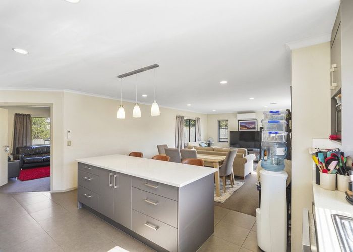  at 12 Cole Thomas Place, Huntington, Hamilton, Waikato