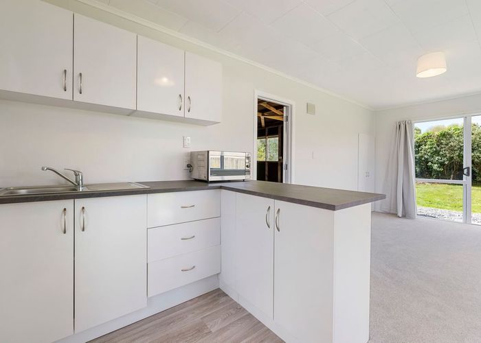  at 8 Charles Road, Hannahs Bay, Rotorua