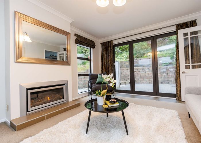 For sale 51 Kilkelly Close, Tawa, Wellington, Wellington homes.co.nz