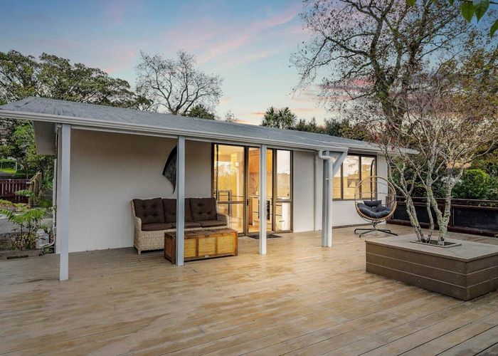  at 1/67 Tramway Road, Beach Haven, Auckland