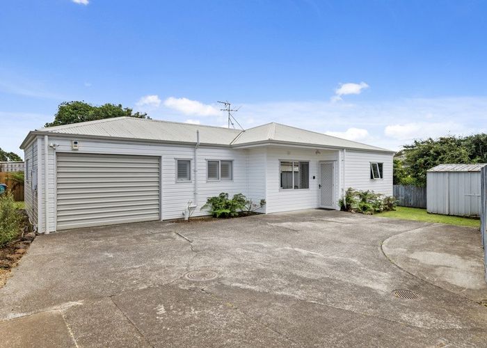  at 2/3 Wellesley Road, Mangere Bridge, Manukau City, Auckland