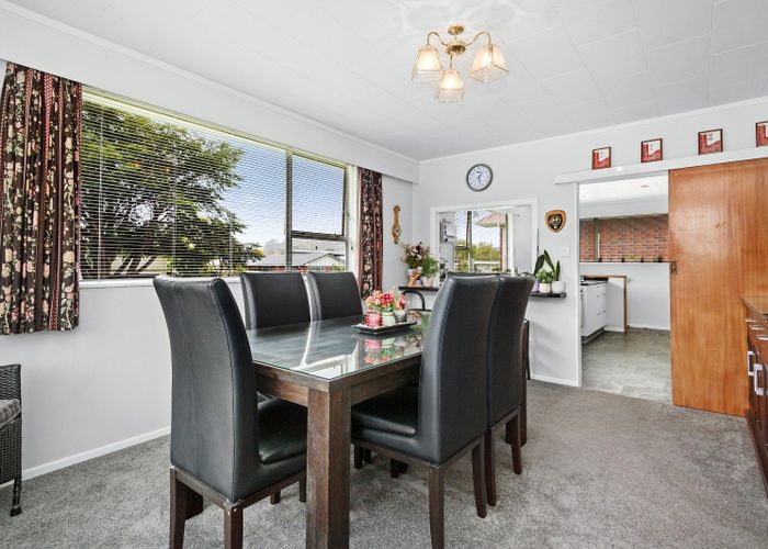  at 4 Monterey Place, Totara Park, Upper Hutt