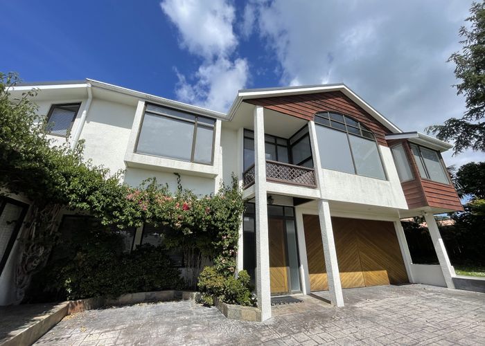  at 2/22 Ngataringa Road, Devonport, North Shore City, Auckland