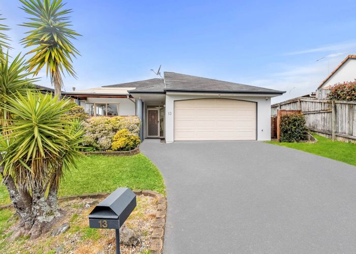  at 13 Fearnley Grove, Albany, North Shore City, Auckland