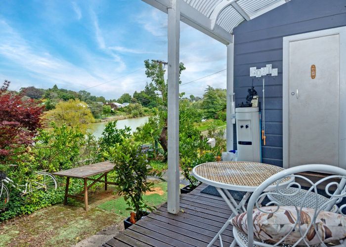  at 10 Riverside Road, Whataupoko, Gisborne