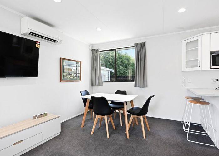  at 4B Palmer Street, Hamilton East, Hamilton