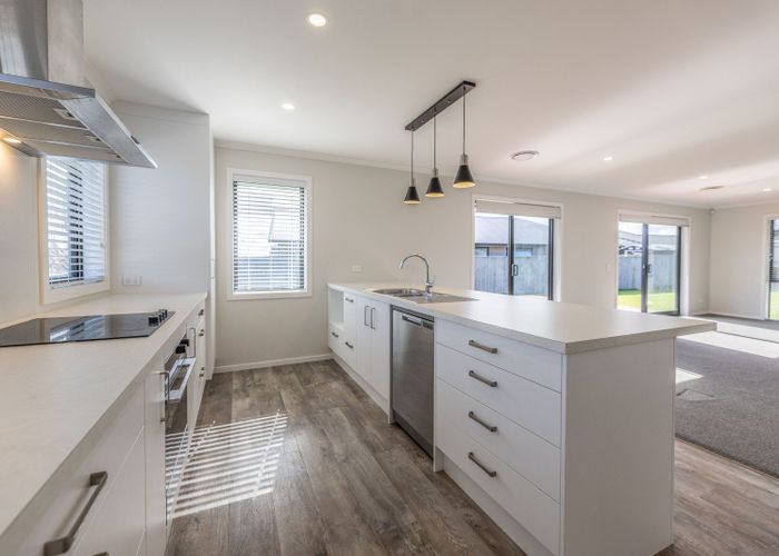  at 6 Corsica Court, Fitzherbert, Palmerston North, Manawatu / Whanganui