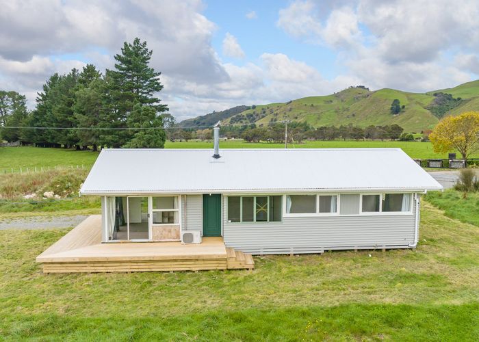  at 950 Norfolk Road, Carterton