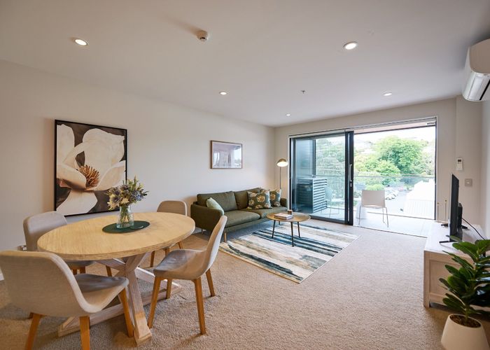  at 202/4 Bute Road, Browns Bay, North Shore City, Auckland