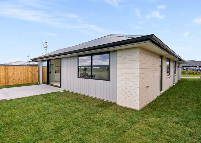 at 21 Cowell Crescent, Pyes Pa, Tauranga, Bay Of Plenty