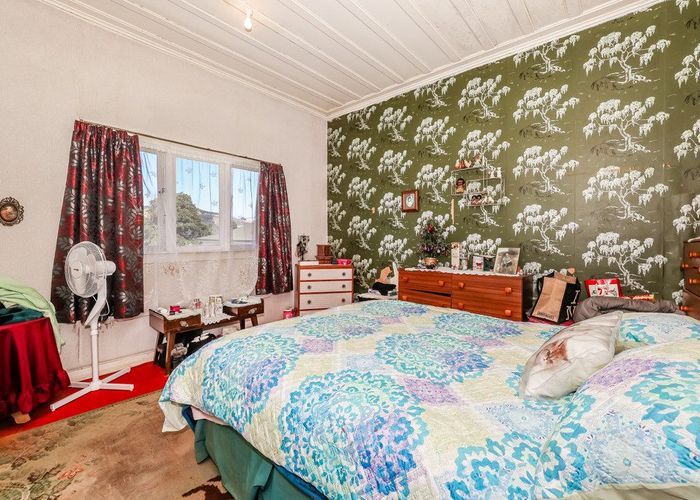  at 53 Totara Street, Ravensbourne, Dunedin