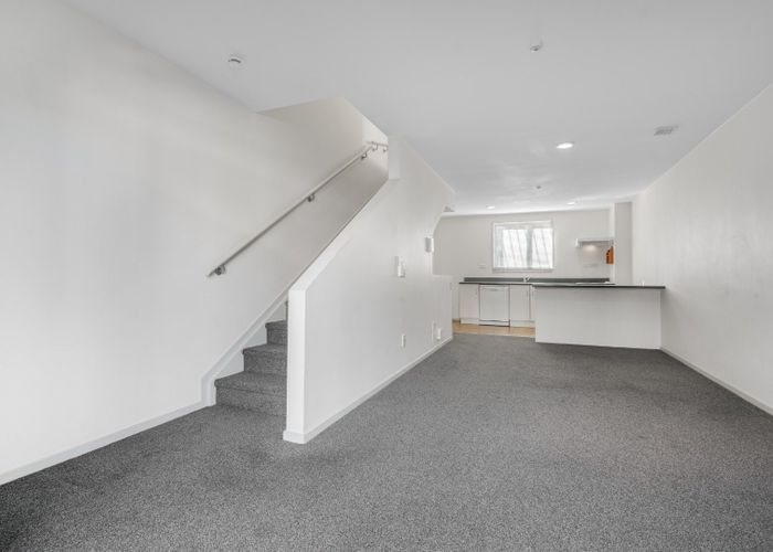  at 28/10 Ruru Street, Eden Terrace, Auckland City, Auckland
