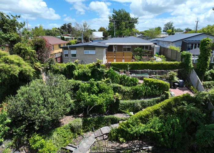  at 52 Herbert Road, Queenwood, Hamilton, Waikato