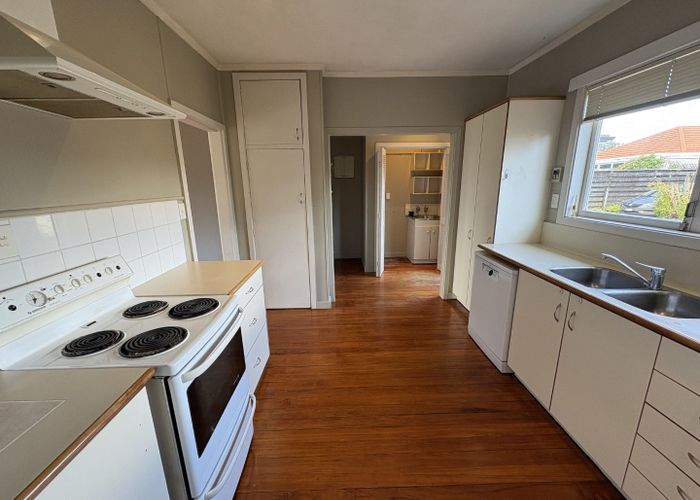  at 14A Herbert Rd, Queenwood, Hamilton, Waikato