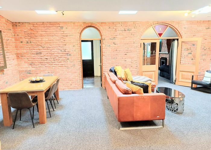  at 2/396 Princes Street, City Centre, Dunedin, Otago