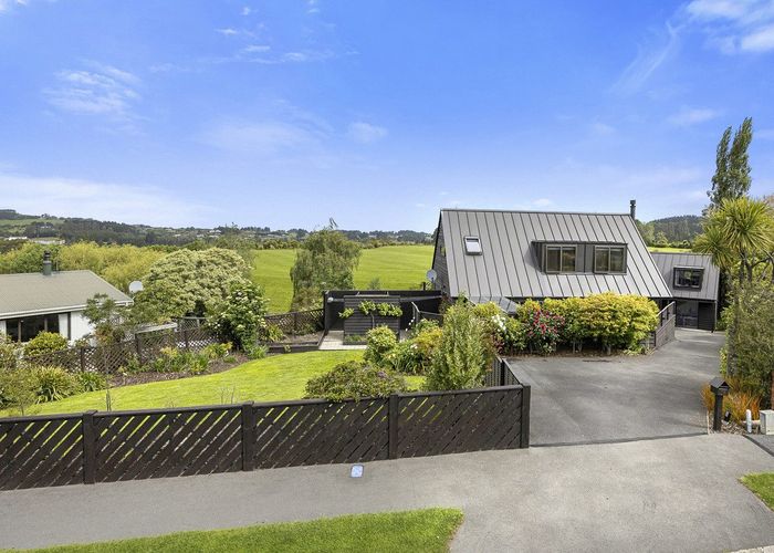  at 18 Estuary Crescent, Fairfield, Dunedin, Otago