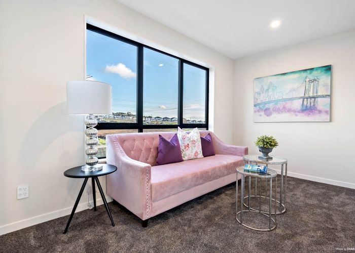 at 4 Cloonlyon Drive, Flat Bush, Manukau City, Auckland