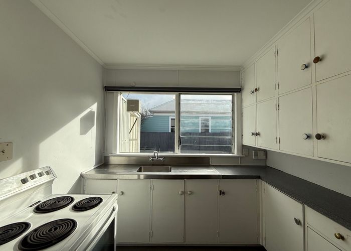  at 20a Campbell Terrace, Petone, Lower Hutt, Wellington