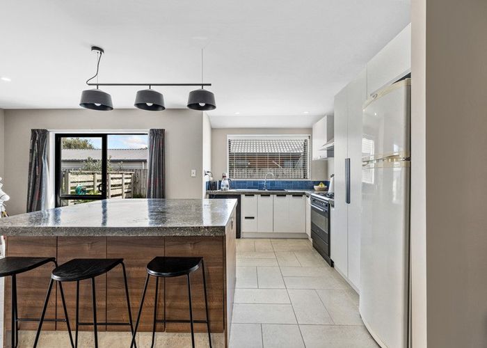  at 21 Dufek Crescent, Wigram, Christchurch City, Canterbury