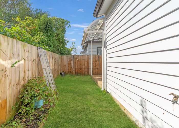  at 103c lynwood road, New Lynn, Waitakere City, Auckland