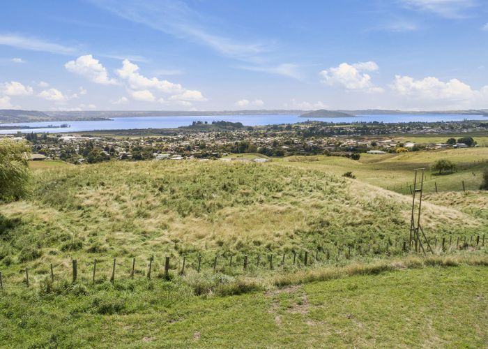  at 4 Jojos Way, Lynmore, Rotorua