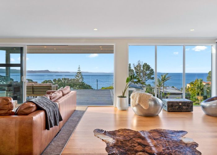  at 66 Duncansby Road, Stanmore Bay, Whangaparaoa