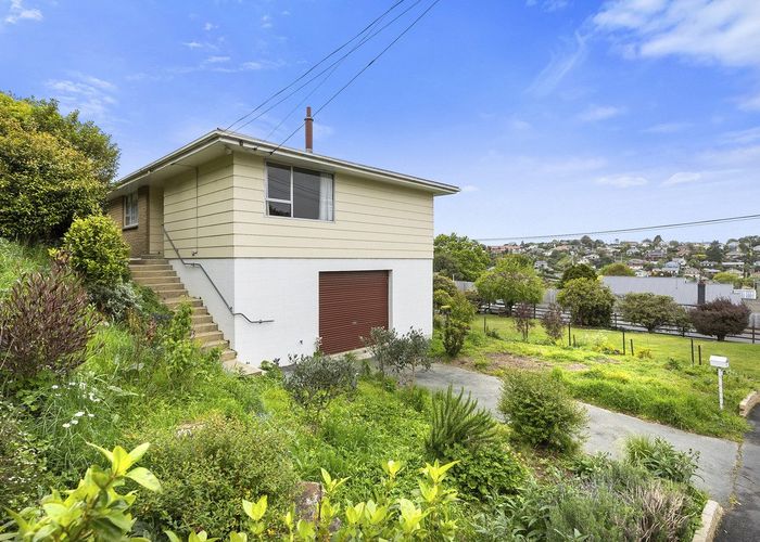  at 32 Kinsman Street, Kaikorai, Dunedin, Otago