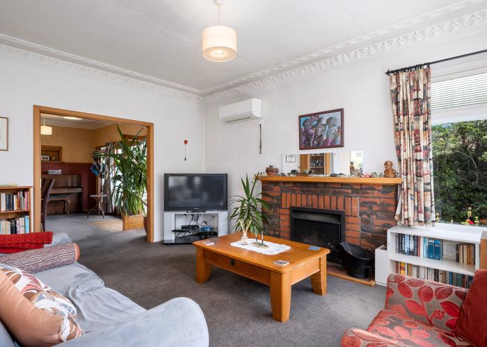  at 34 District Road, Roseneath, Port Chalmers