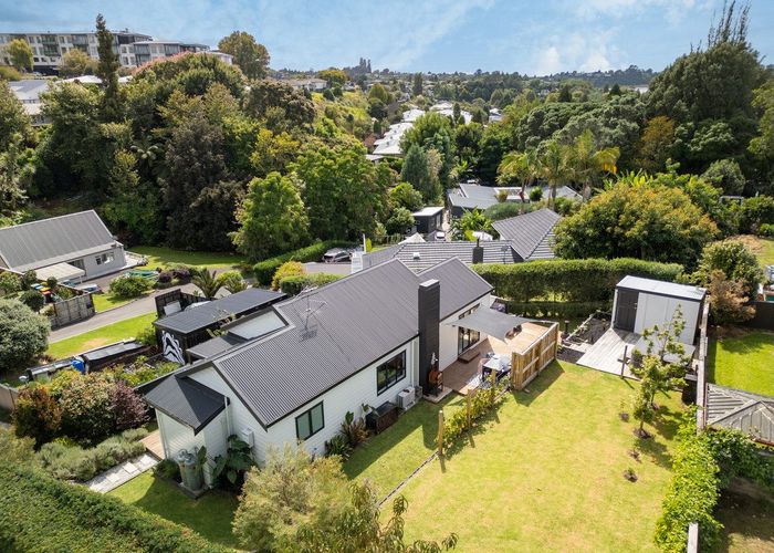  at 2 Fergusson Way, Judea, Tauranga, Bay Of Plenty