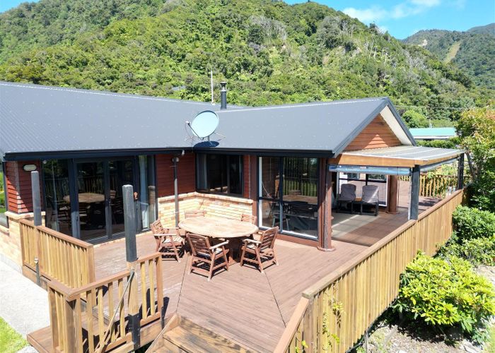  at 12A Cargill Road, Barrytown, Runanga