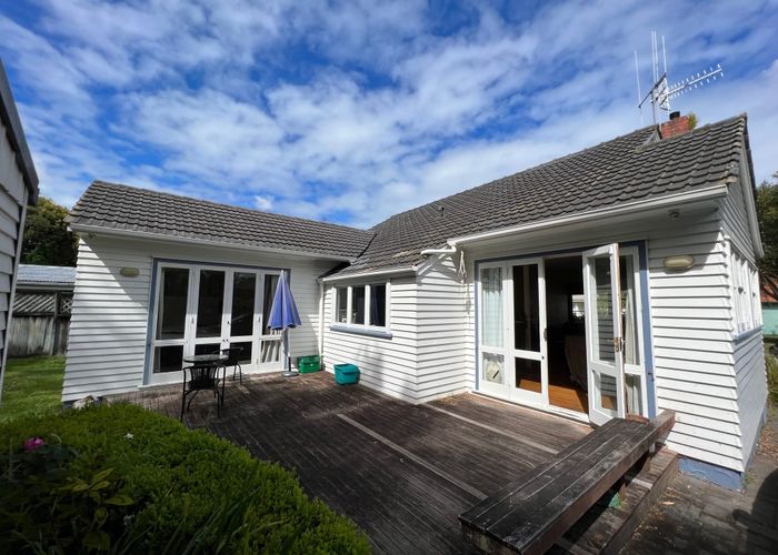  at 14 Galway Avenue, Hamilton East, Hamilton, Waikato
