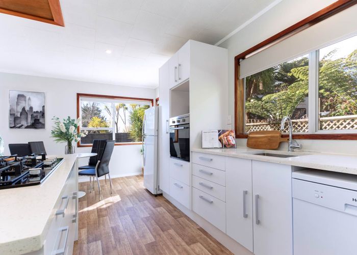  at 196 Glengarry Road, Glen Eden, Auckland