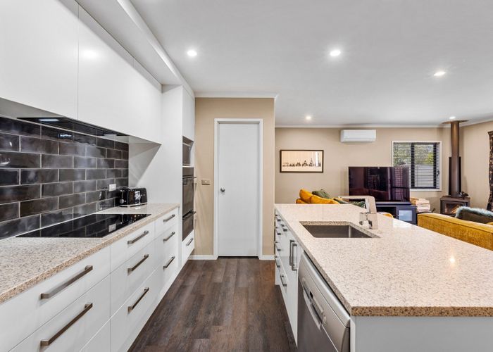  at 11 Lewis Way, Poraiti, Napier, Hawke's Bay