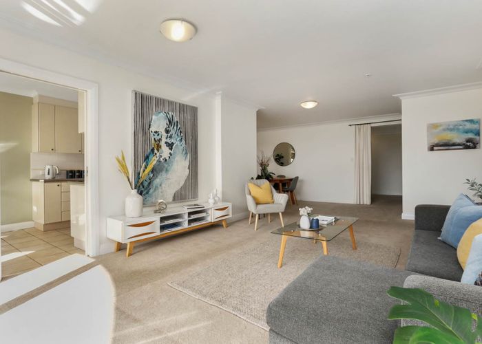  at 102/8 Middleton Road, Remuera, Auckland