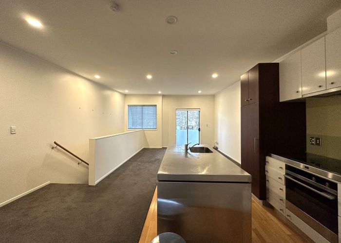  at 9/26 Mary Street, Mount Eden, Auckland