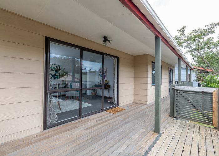  at 16A Alexander Road, Raumati Beach, Paraparaumu