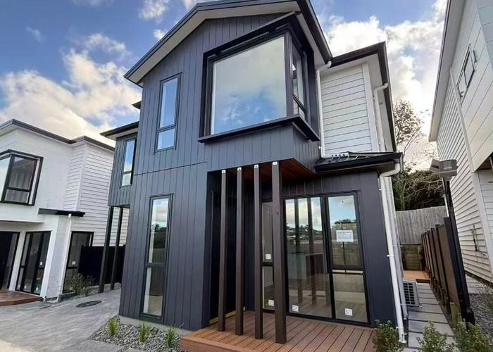  at 5/8 Park Rise, Campbells Bay, North Shore City, Auckland