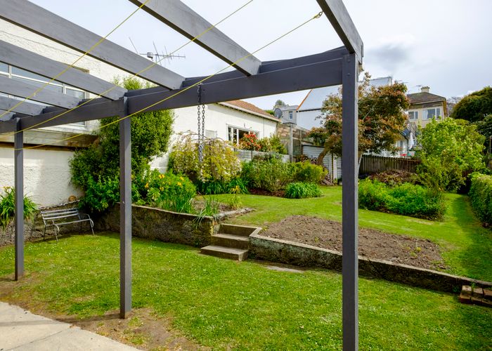  at 82 Manor Place, Dunedin Central, Dunedin